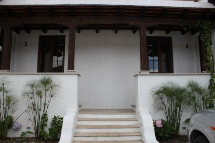 Foto Casa en Renta en Antigua Guatemala, Sacatepéquez - U$D 1.200 - CAR19179 - BienesOnLine