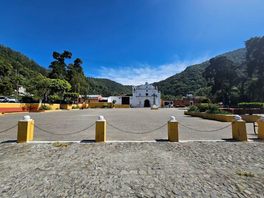 Propiedad para Remodelar en San Cristobal el Bajo Antigua Guatemala