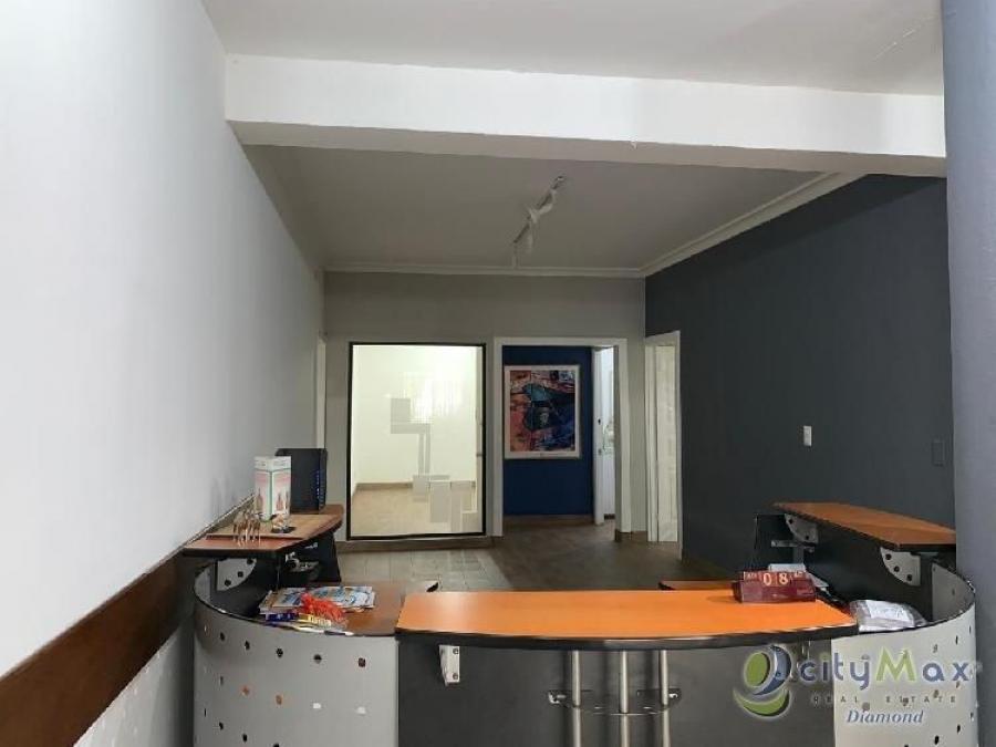 Foto Oficina en Renta en Zona 10, Ciudad de Guatemala, Guatemala - Q 3.500 - OFR45047 - BienesOnLine