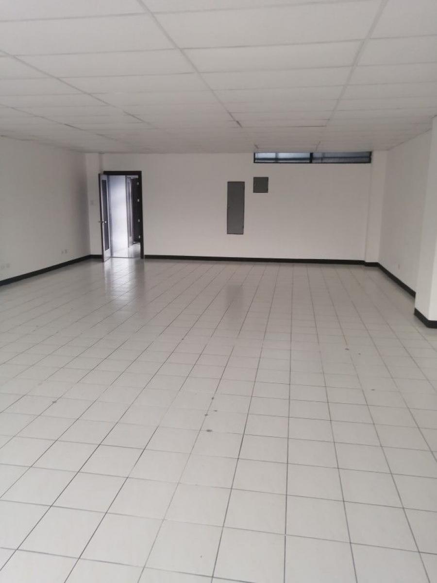 Foto Oficina en Renta en Zona 9, Ciudad de Guatemala, Guatemala - U$D 1.230 - OFR46190 - BienesOnLine