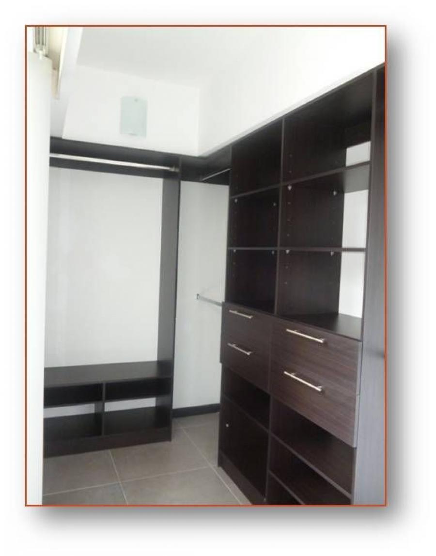 Foto Apartamento en Renta en ZONA 10, ZONA 10, Guatemala - U$D 1.400 - APR42398 - BienesOnLine