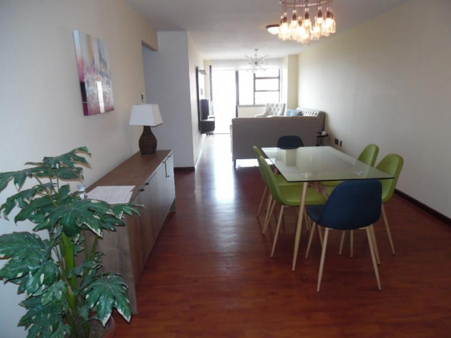 Foto Apartamento en Renta en zona 14, Guatemala - U$D 975 - APR7408 - BienesOnLine