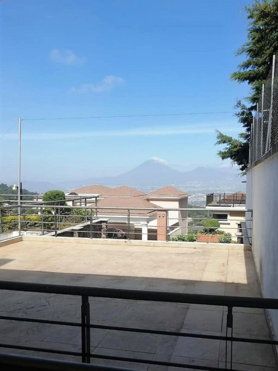 Foto Casa en Renta en Km 5 - km 15, Guatemala - U$D 2.000 - CAR27843 - BienesOnLine