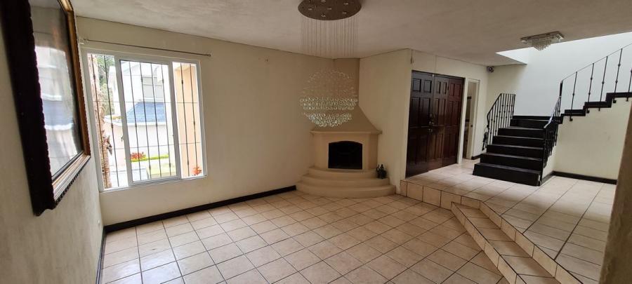 Foto Casa en Venta en Santa Catarina Pinula, Guatemala - U$D 198.000 - CAV13574 - BienesOnLine