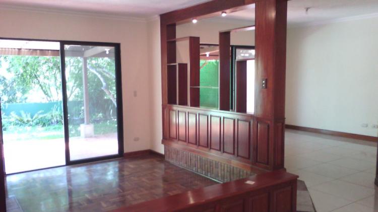Foto Casa en Venta en , Guatemala - U$D 330.000 - CAV491 - BienesOnLine