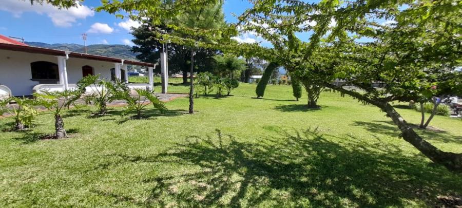 SE VENDE TERRENO EN SAN MIGUEL DUEÑAS