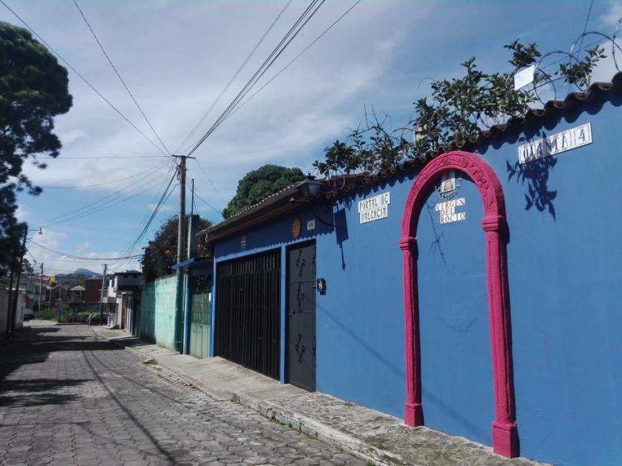 Foto Casa en Venta en San Lucas Sacatepequez, Sacatepquez - Q 1.800.000 - CAV37511 - BienesOnLine