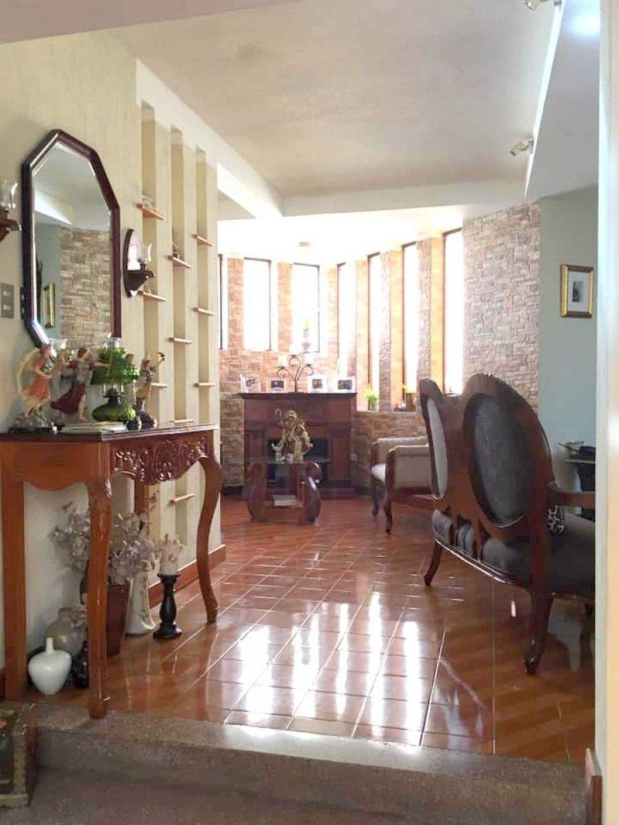 Foto Casa en Venta en Mixco, Guatemala - U$D 253.334 - CAV11388 - BienesOnLine