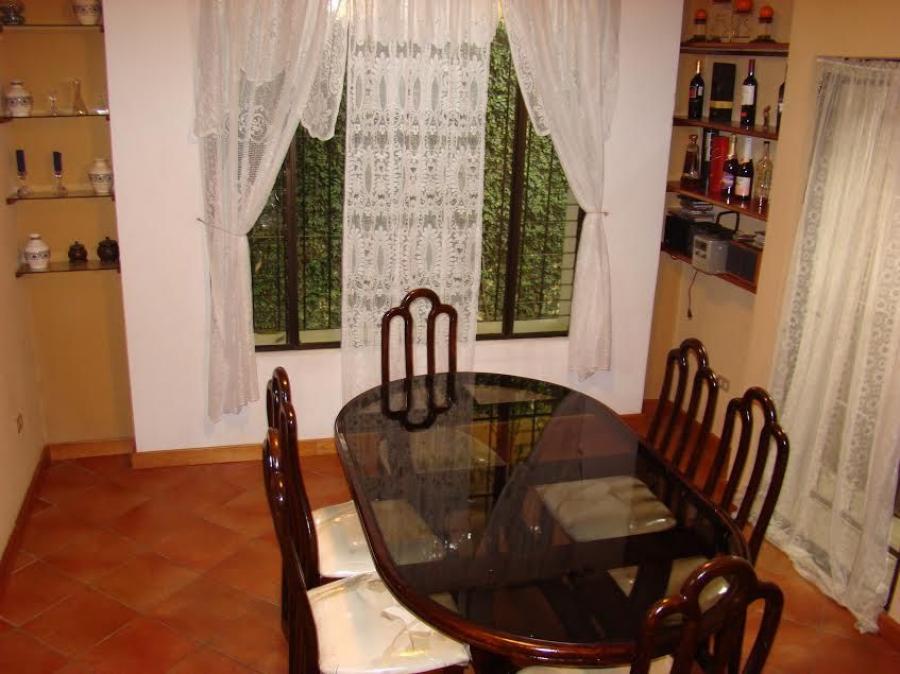 Foto Casa en Venta en Mixco, Guatemala - U$D 226.666 - CAV11671 - BienesOnLine