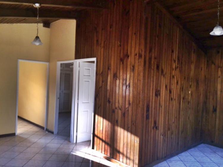 Foto Casa en Venta en Colonia El Carmen, Guatemala, Guatemala - U$D 240.000 - CAV438 - BienesOnLine