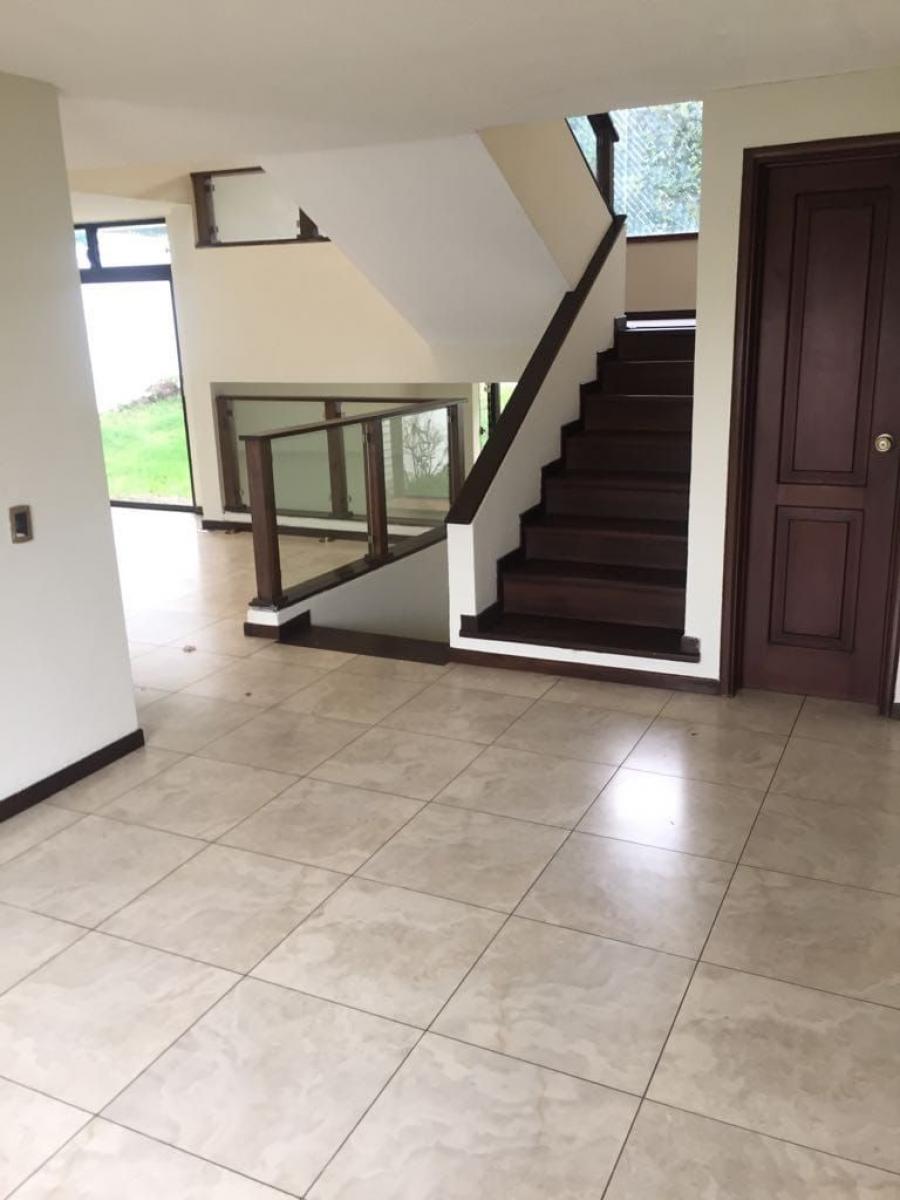 Foto Casa en Venta en Carretera a El Salvador, Guatemala, Guatemala - U$D 285.000 - CAV17543 - BienesOnLine