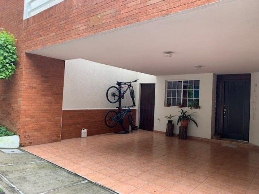 Foto Casa en Venta en Zona 7, Mixco, Guatemala - Q 1.450.000 - CAV45229 - BienesOnLine