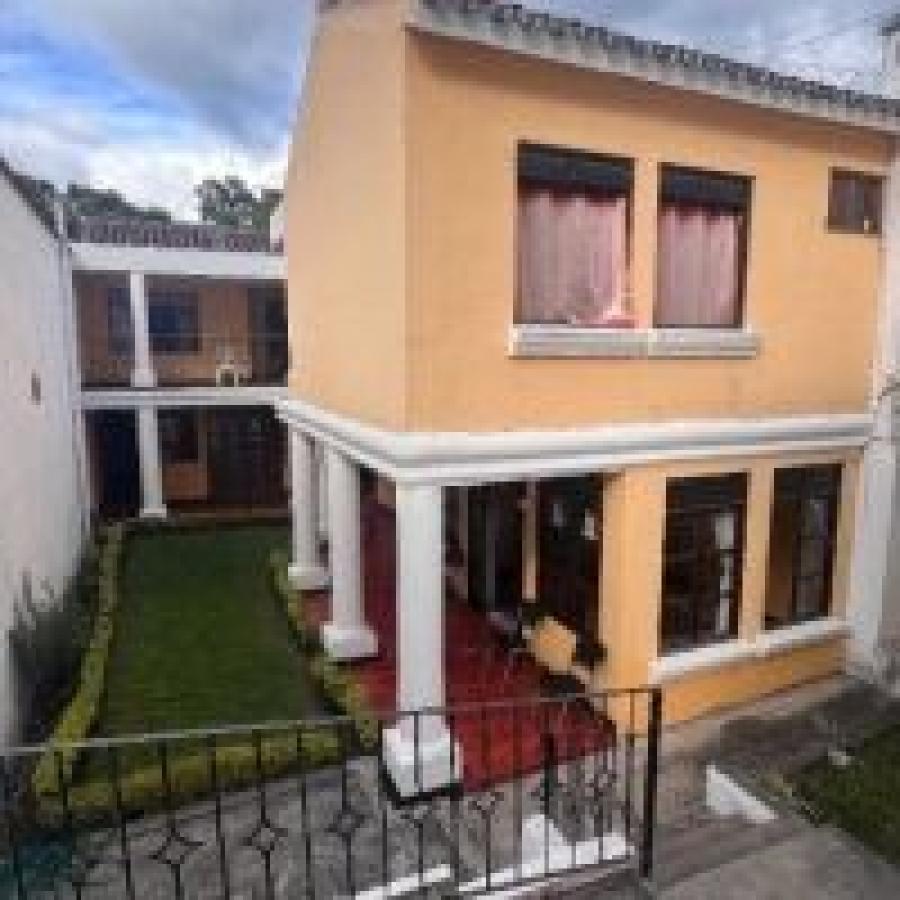 Foto Casa en Venta en Antigua Guatemala, Sacatepquez - U$D 335.000 - CAV42070 - BienesOnLine