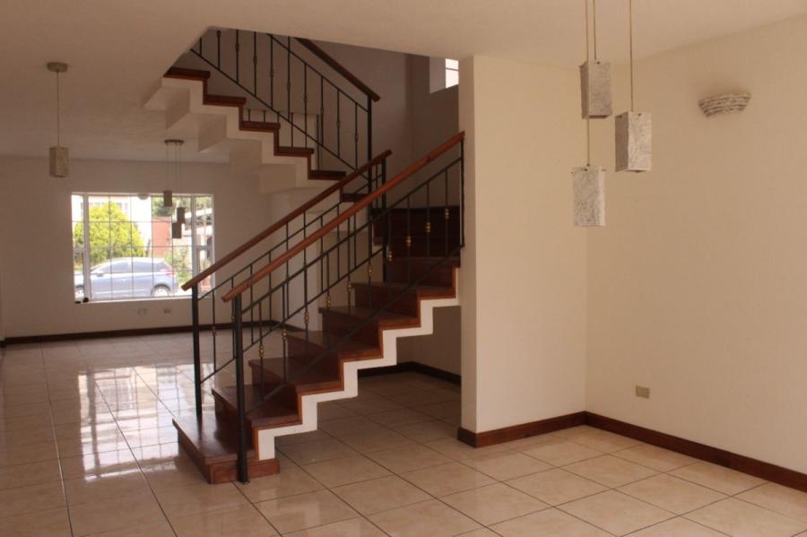 Foto Casa en Venta en San Jos Pinula, Guatemala - U$D 164.999 - CAV45287 - BienesOnLine