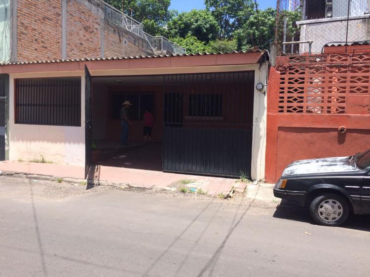 Casa en Venta en Col. Miraflores, Tegucigalpa