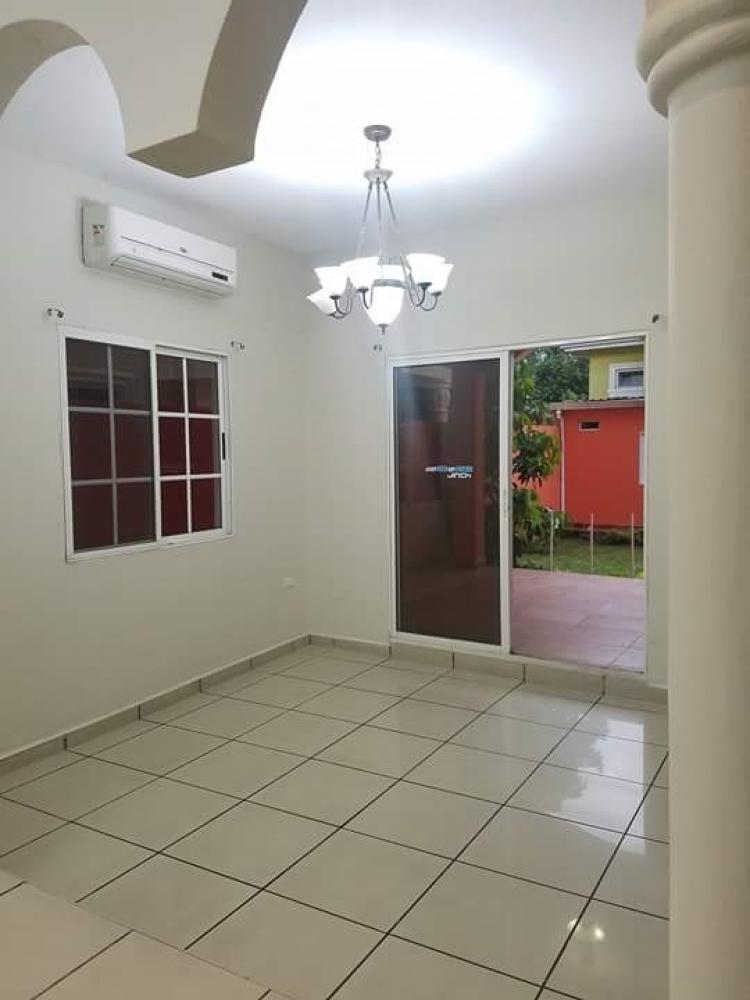 Foto Casa en Venta en San Pedro Sula, Cortés - U$D 950 - CAV571 - BienesOnLine