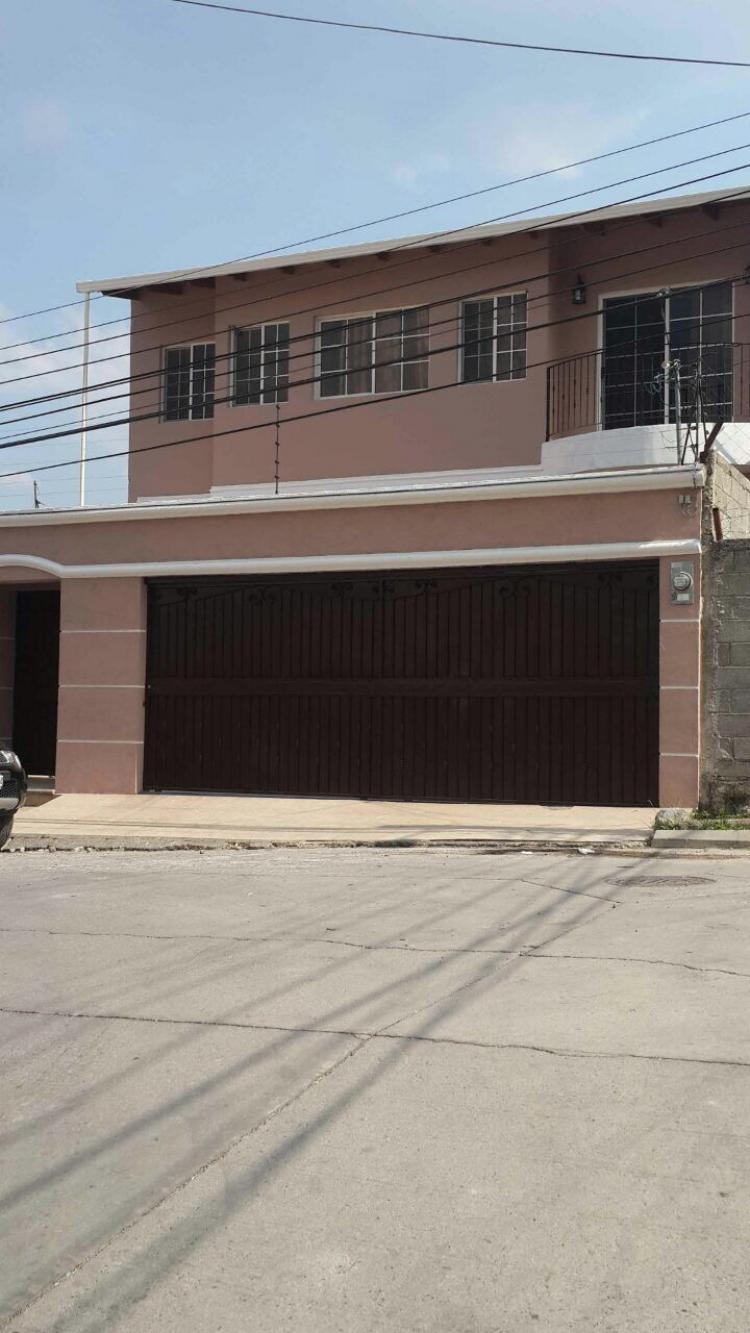 Se renta casa en residencial concepcion