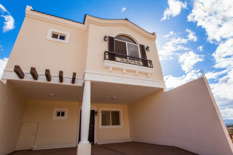 Foto Casa en Venta en Tegucigalpa, Francisco Morazán - $ 1.874.000 - CAV144 - BienesOnLine