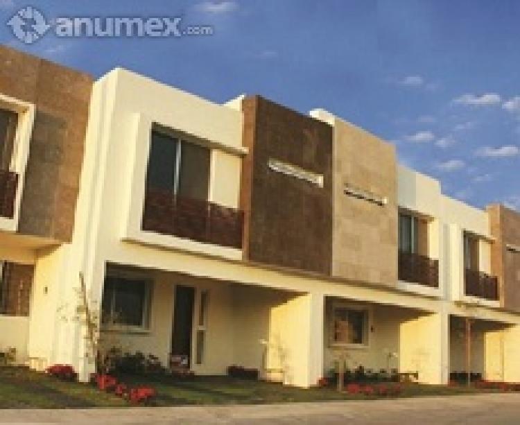 Foto Casa en Venta en JARDIN REAL, Zapopan, Jalisco - $ 1.790.000 - CAV113606 - BienesOnLine