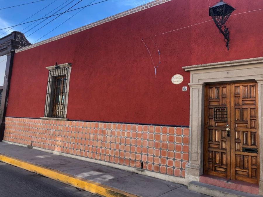 Foto Casa en Venta en centro de Comonfort, Comonfort, Guanajuato - $ 14.050.000 - CAV359309 - BienesOnLine