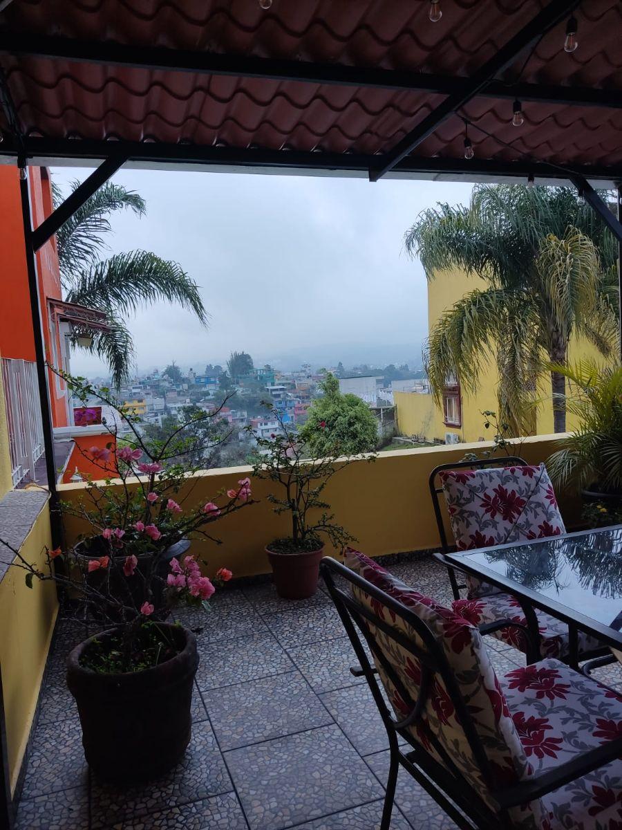 Casa  buena ubicación muy cerca del centro de la Universidad Veracruzana. y  USBi,  Xalapa