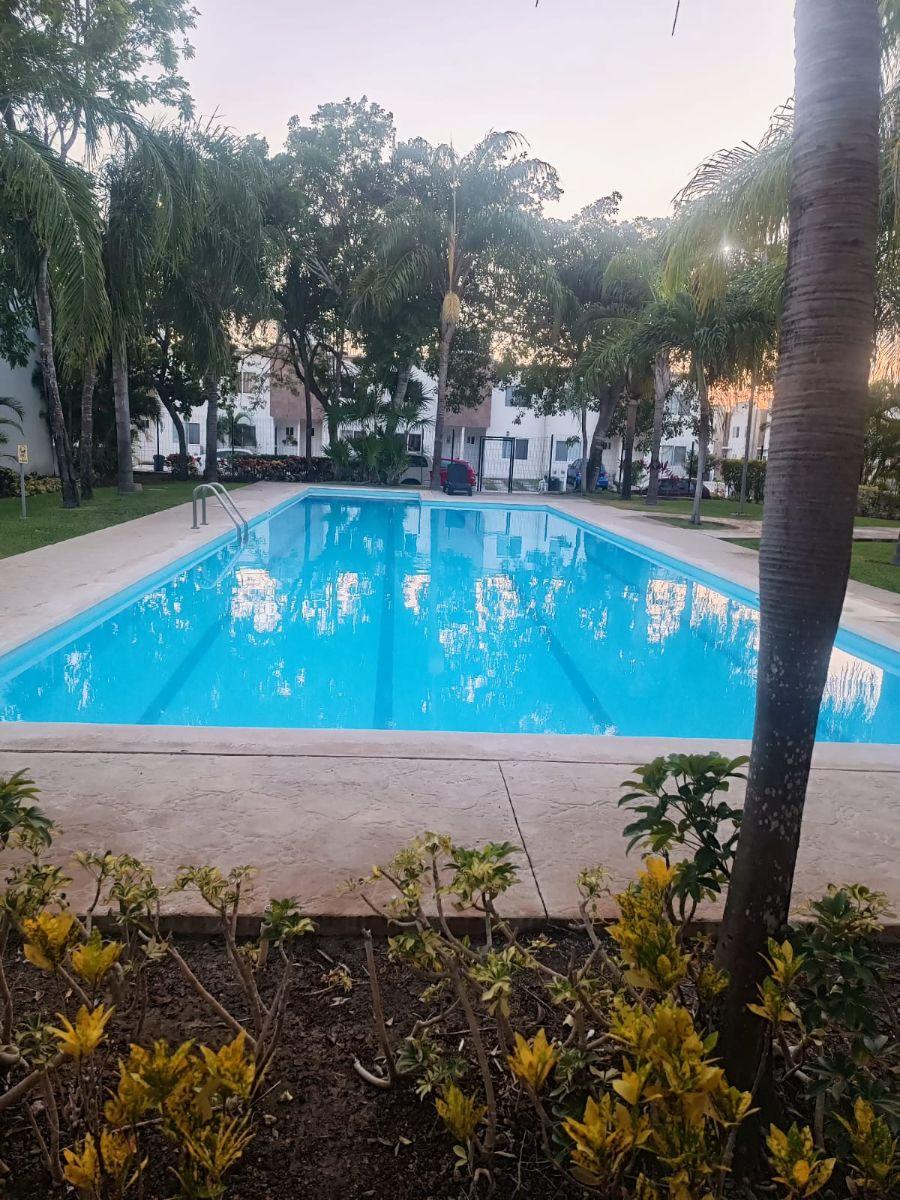 Foto Casa en Venta en JARDINES DEL SUR 3, Cancún, Quintana Roo - $ 1.850.000 - CAV354026 - BienesOnLine