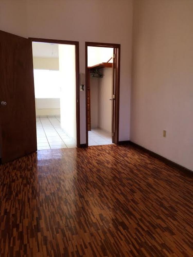 Foto Casa en Venta en CARRETAS, Santiago de Querétaro, Queretaro Arteaga - $ 2.800.000 - CAV187497 - BienesOnLine