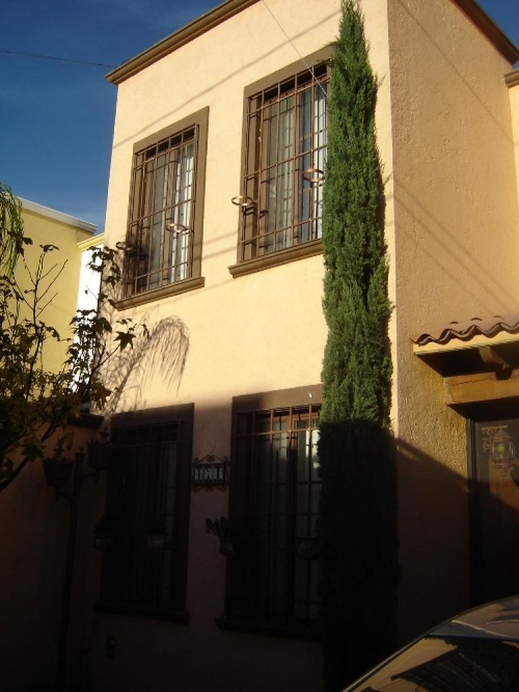 Foto Casa en Venta en COL. LA JOYA, Santiago de Querétaro, Queretaro Arteaga - $ 1.500.000 - CAV88315 - BienesOnLine