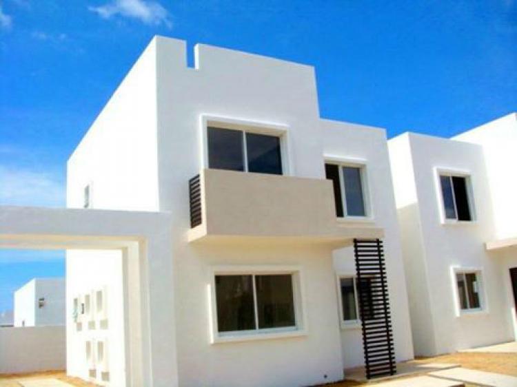 ADQUIERE CASA EN RESIDENCIAL!