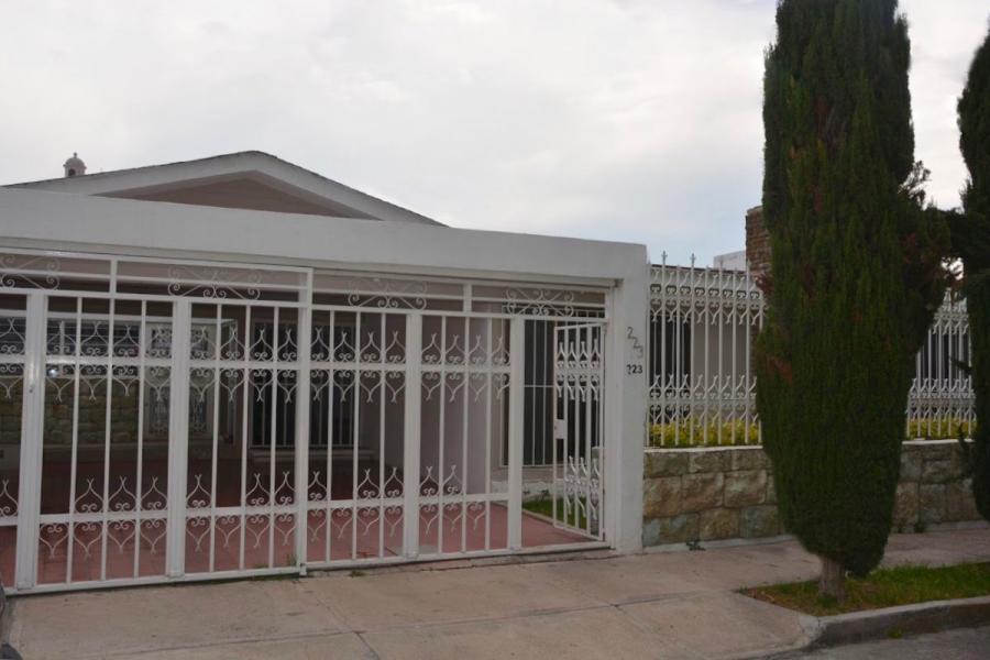 Foto Oficina en Renta en LOS BOSQUES, Aguascalientes, Aguascalientes - $ 4.000 - OFR260999 - BienesOnLine