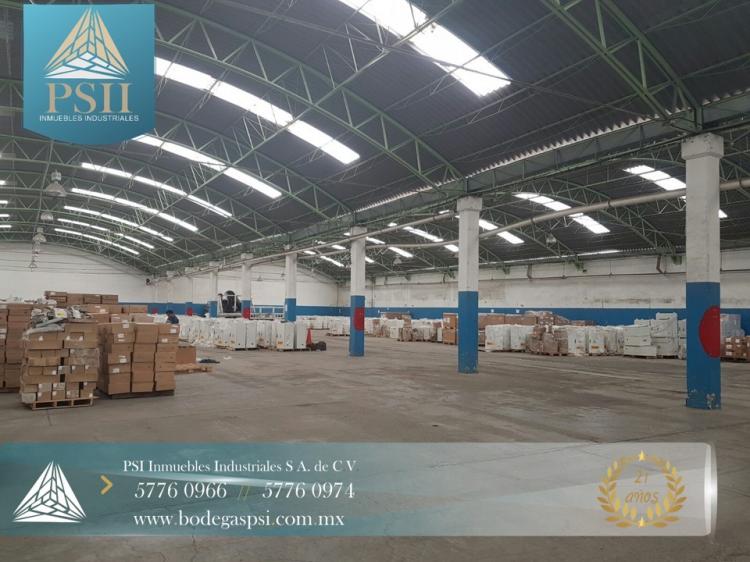 BODEGA EN RENTA ECATEPEC 1650M2 