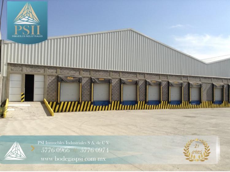 BODEGA EN RENTA ECATEPEC 3,422M2	