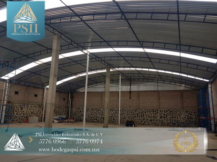 BODEGA EN RENTA TECAMAC 1000 M2