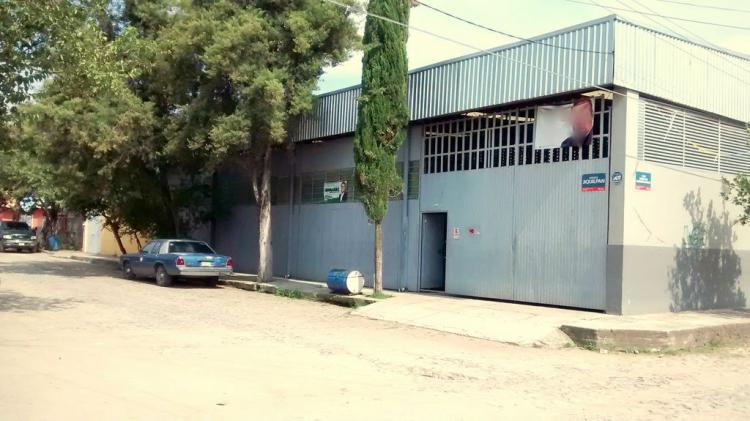 Foto Bodega en Venta en Sta. Cruz de las Flores, Tlajomulco de Zúñiga, Jalisco - $ 1.350.000 - BOV133243 - BienesOnLine