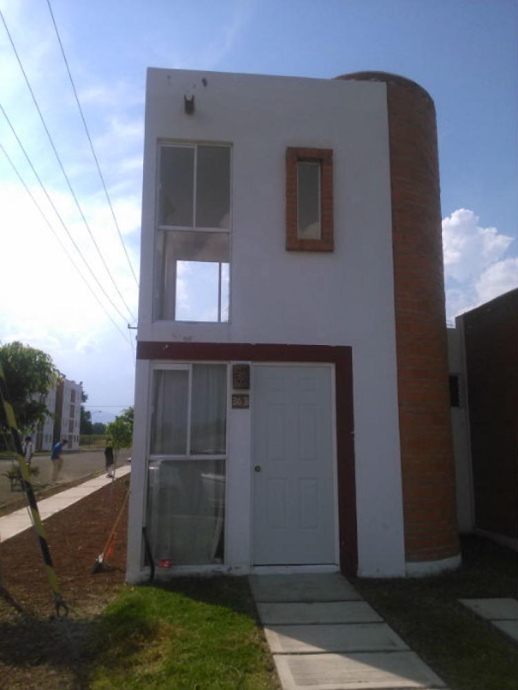 Foto Casa en Venta en Tarímbaro, Michoacan de Ocampo - $ 405.000 - CAV189371 - BienesOnLine