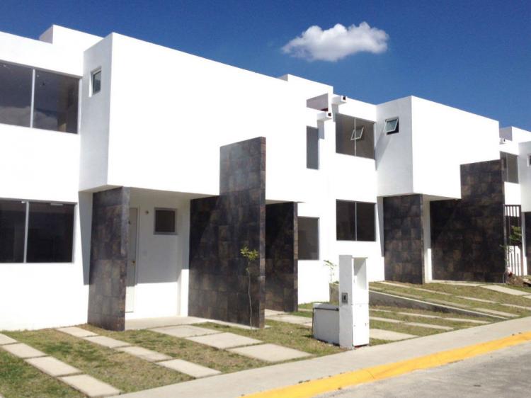 Foto Casa en Venta en Atizapan de Zaragoza, Mexico - $ 1.050.000 - CAV209869 - BienesOnLine