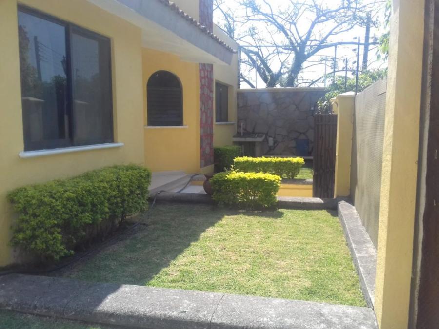 Casa en Venta en Burgos, Cuernavaca, Morelos - $  - CAV267006 -  BienesOnLine