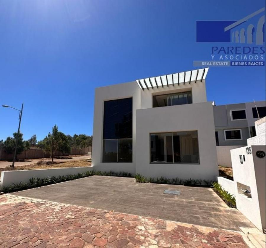 Foto Casa en Venta en El Olivar, Morelia, Michoacan de Ocampo - $ 4.600.000 - CAV353941 - BienesOnLine