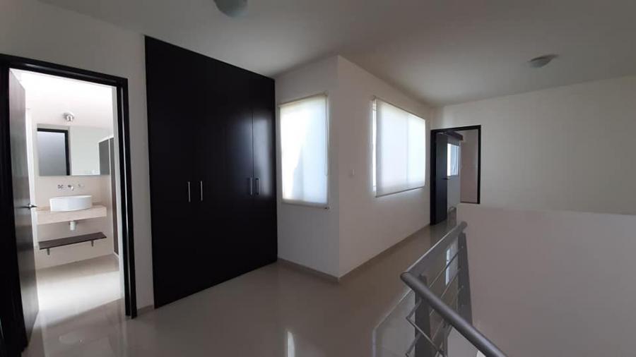 Foto Casa en Renta en Villa Magna, San Luis Potosí, San Luis Potosi - $ 16.000 - CAR355816 - BienesOnLine