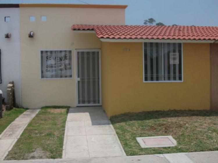 Casa en Venta en Fraccionamiento Cima del Sol, Tlajomulco de Zúñiga,  Jalisco - $  - CAV92808 - BienesOnLine