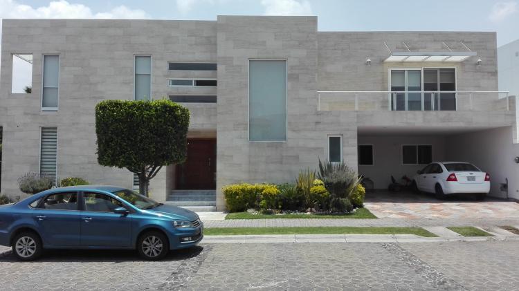 Foto Casa en Venta en Lomas de Angelópolis, Puebla, Puebla - $ 9.500.000 - CAV205997 - BienesOnLine