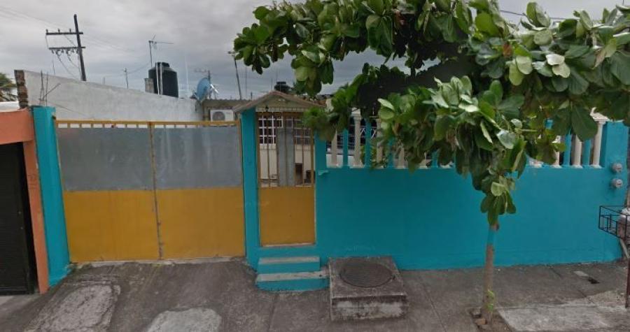 Foto Casa en Venta en NETZAHUALCOYOTL, VERACRUZ, Veracruz - $ 460.000 - CAV273841 - BienesOnLine