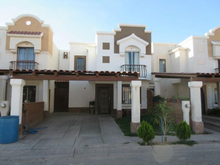 CASA EN RESIDENCIAL SOLEIL