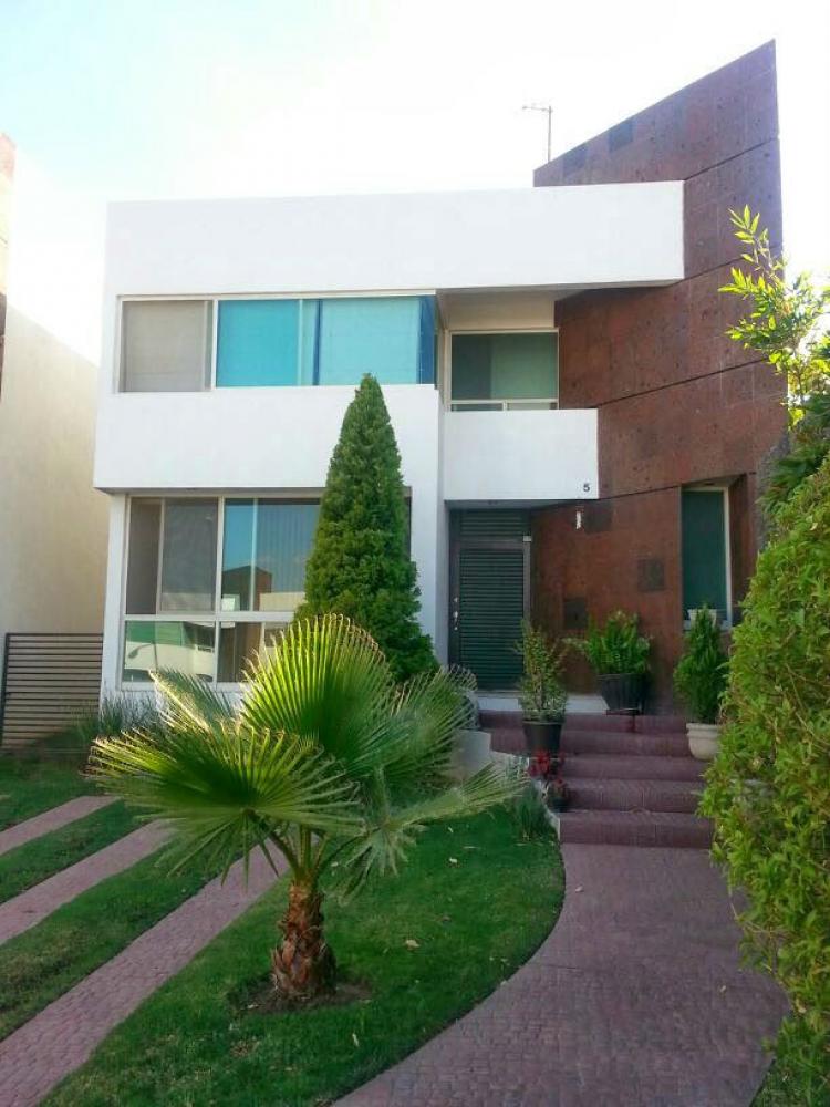 Foto Casa en Venta en GRAN JARDIN, León de los Aldama, Guanajuato - $ 1.970.000 - CAV109048 - BienesOnLine