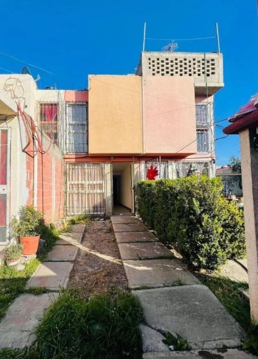 Foto Casa en Venta en Los Heroes, Ixtapaluca, Mexico - $ 780.000 - CAV353485 - BienesOnLine