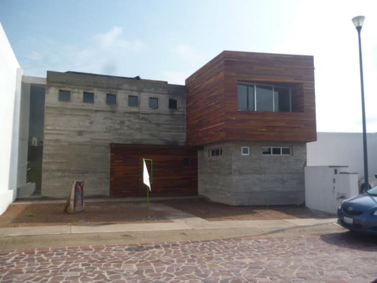 Casa en Venta en CUMBRES DEL LAGO JURIQUILLA, Juriquilla, Queretaro Arteaga  - $  - CAV135380 - BienesOnLine