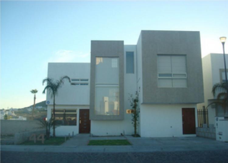 Casa en Venta en CUMBRES DEL LAGO JURIQUILLA, Juriquilla, Queretaro Arteaga  - $  - CAV135396 - BienesOnLine