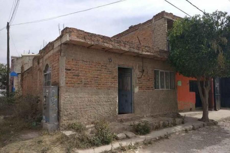 Foto Casa en Venta en LA HIGUERA, El Salto, Jalisco - $ 485.000 - CAV316225 - BienesOnLine