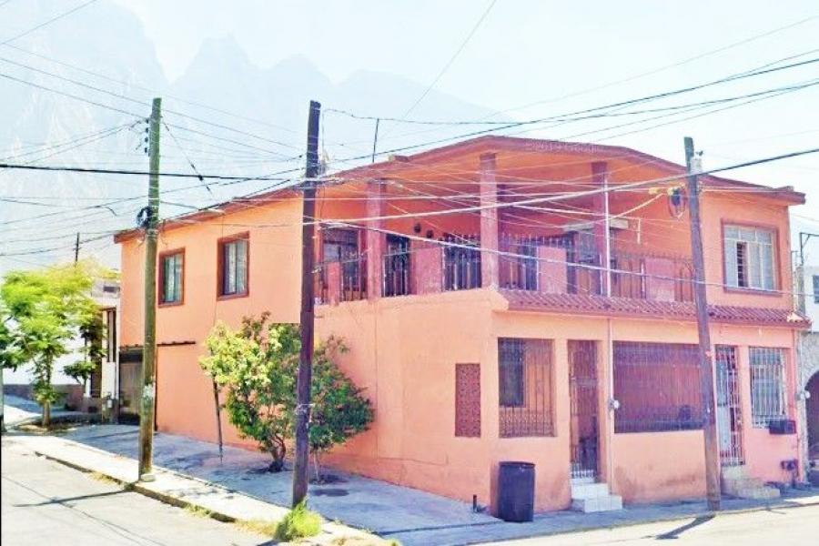 Casas en venta y en renta en Ciudad Santa Catarina - BienesOnLine Mexico