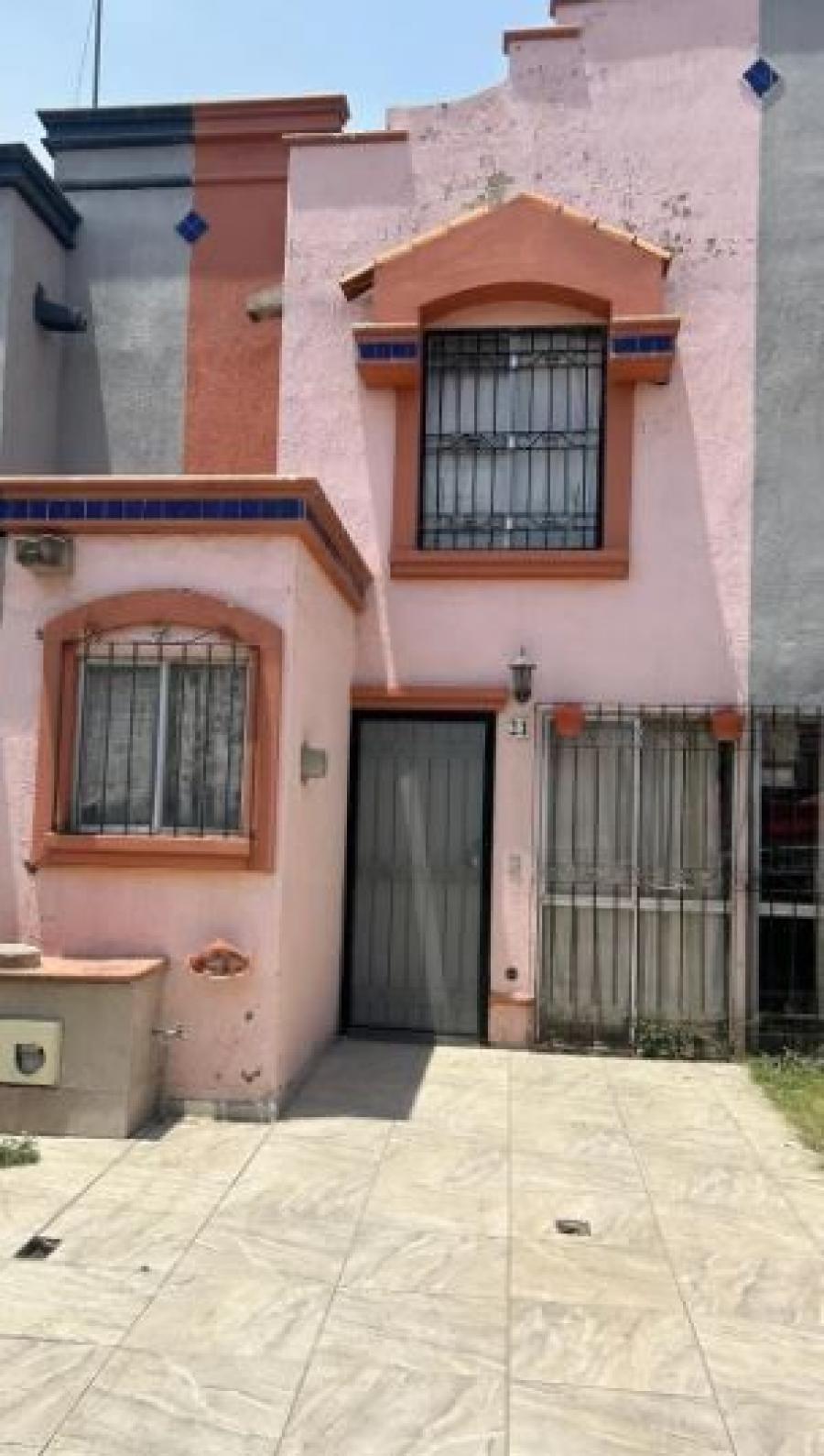 CASA EN VENTA EN SENDEROS DE TLAQUEPAQUE